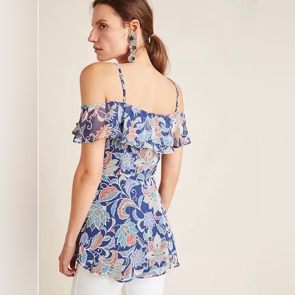 Maeve Mariposa Open Shoulder
Ruffle Blouse Open shoulder floral print Size 4 - Picture 3 of 8